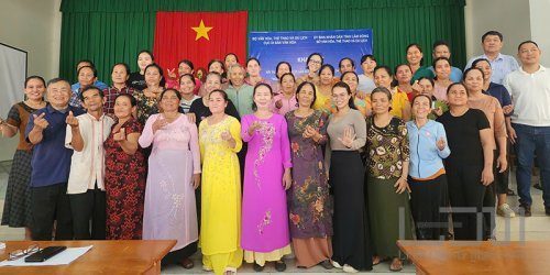 Tổ chức tập huấn, truyền dạy và trình diễn mô hình di sản văn hóa phi vật thể “Nghề làm gốm của người Chăm” trong hành trình du lịch di sản Bình Đức - Bình Tiến, xã Bắc Bình, tỉnh Lâm Đồng