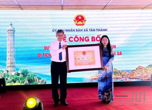 Lễ đón nhận Bằng xếp hạng Di tích lịch sử và kiến trúc Hải đăng Kê Gà