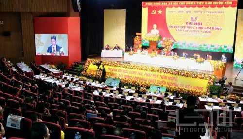 Triển lãm “Lâm Đồng Thi đua - Đoàn kết - Sáng tạo - Phát triển bền vững”