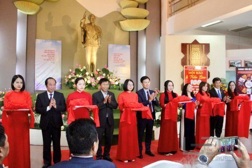 Hội báo và Triển lãm “77 năm Báo chí cách mạng tỉnh Lâm Đồng trong hành trình 100 năm Báo chí cách mạng Việt Nam”, tại Bảo tàng Lâm Đồng