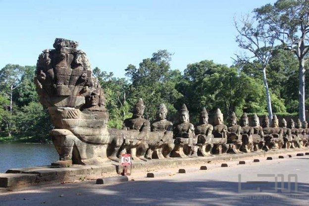 Thần thoại của Ấn Độ về cuộc khuấy biển sữa